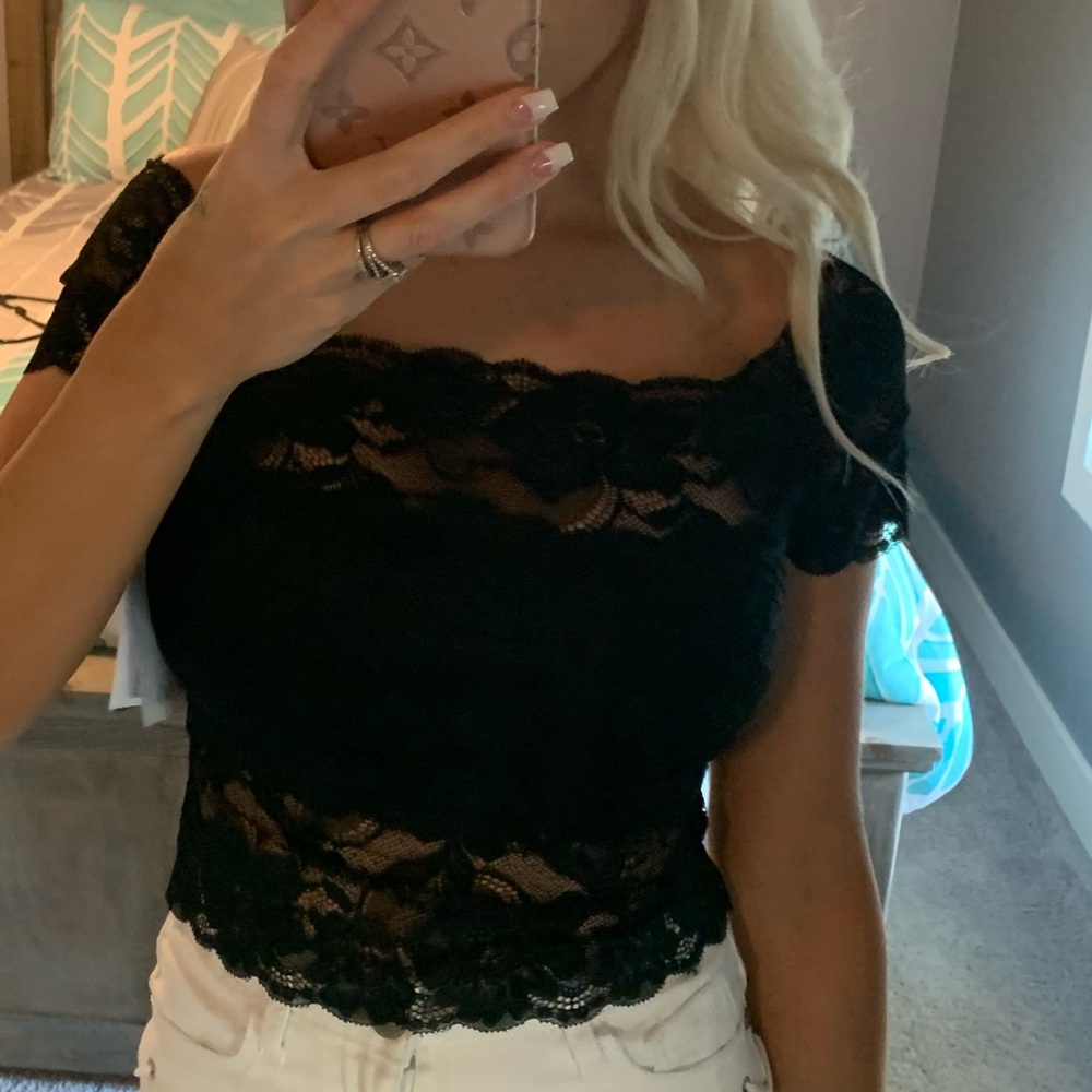 Guess Sheryl lace top